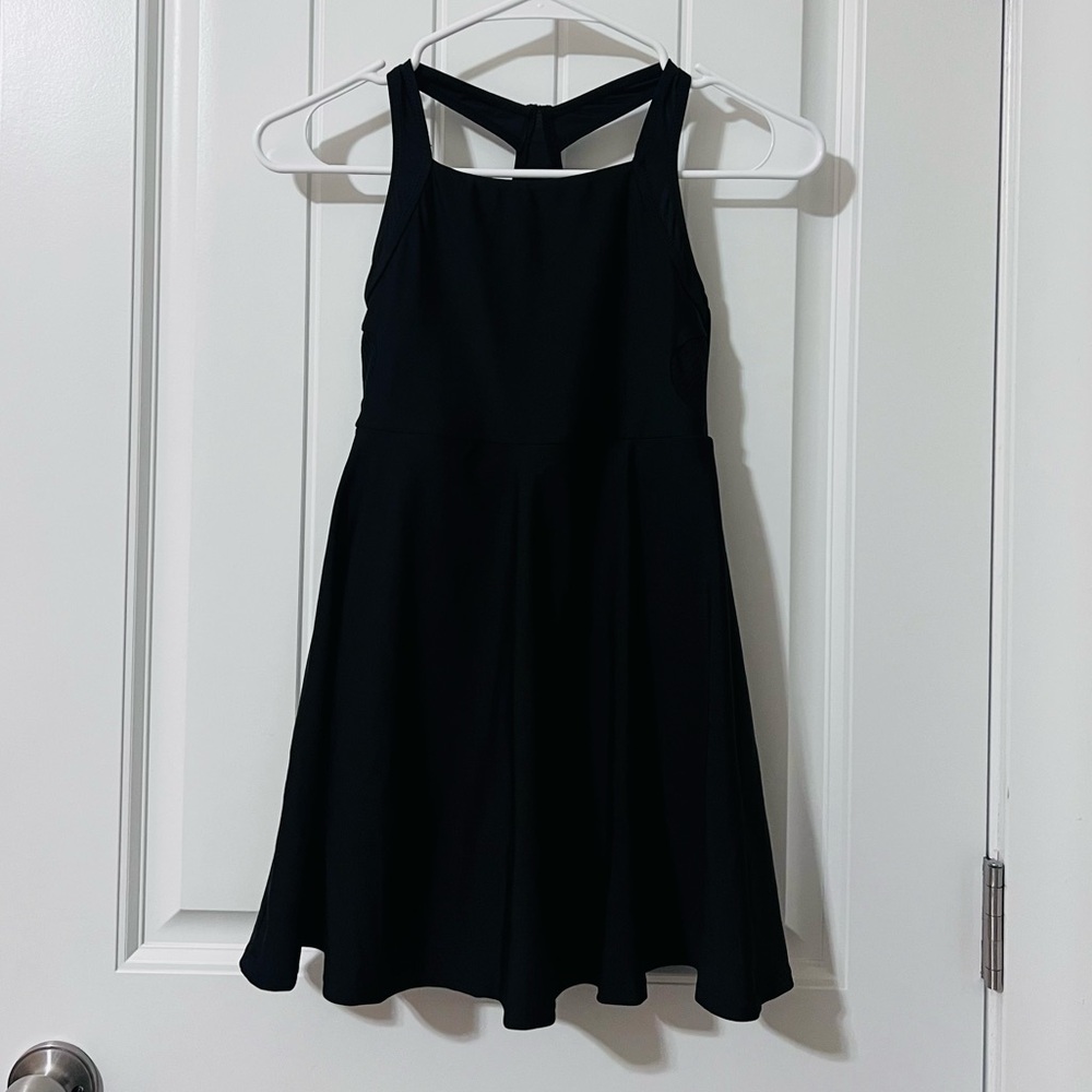 Black Sleeveless activewear Dress